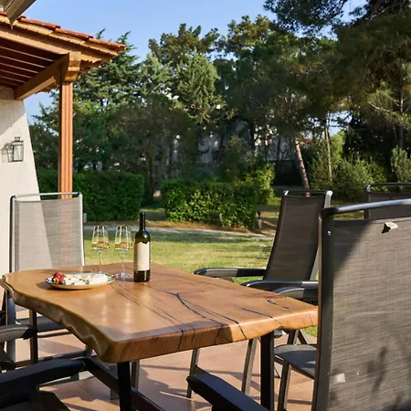 Villa Summerday Private Nea Irakleia