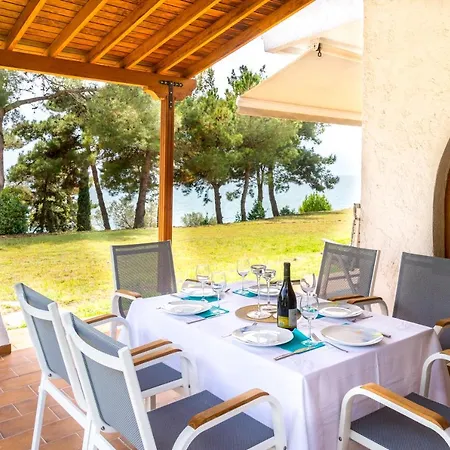 Summerday Private וילה ניאה אירקליה