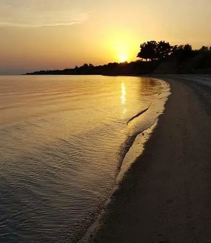 Summerday Private Villa Nea Irakleia